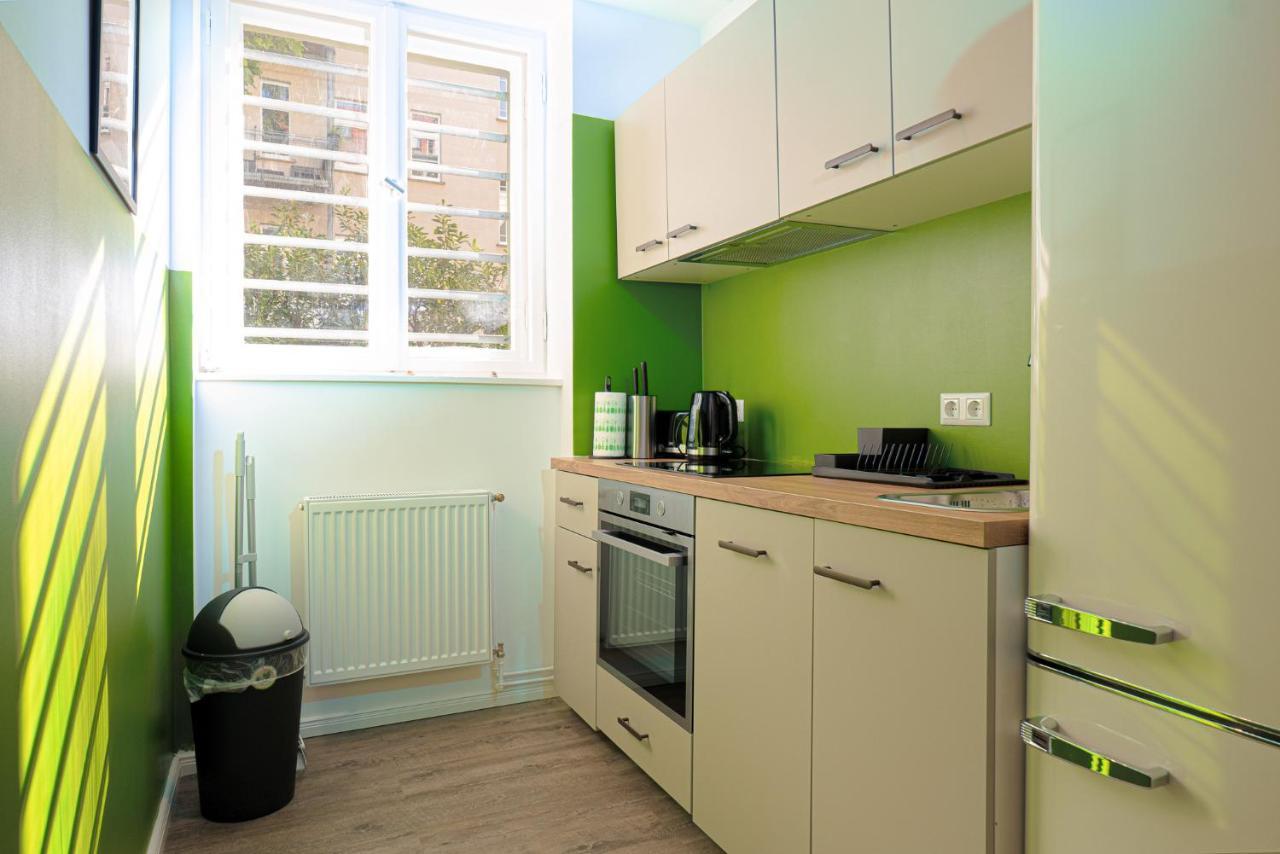 Appartement Blue Chili 32 - Stadtwohnung Fuer 3 Modern Zentral Karlshorst Wlan *